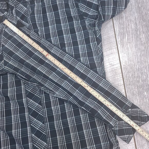 Roar Men Biker Rockabilly Shirt Size XL Black Plaid Strength Refined Long Sleeve - Picture 10 of 10